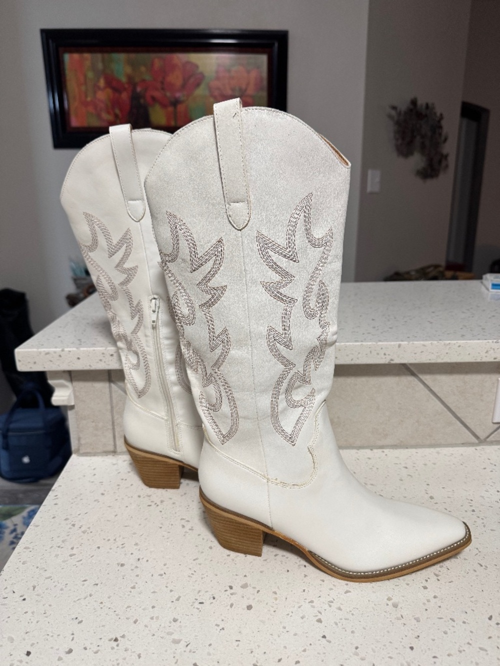 NIB White Cowgirl Boots.